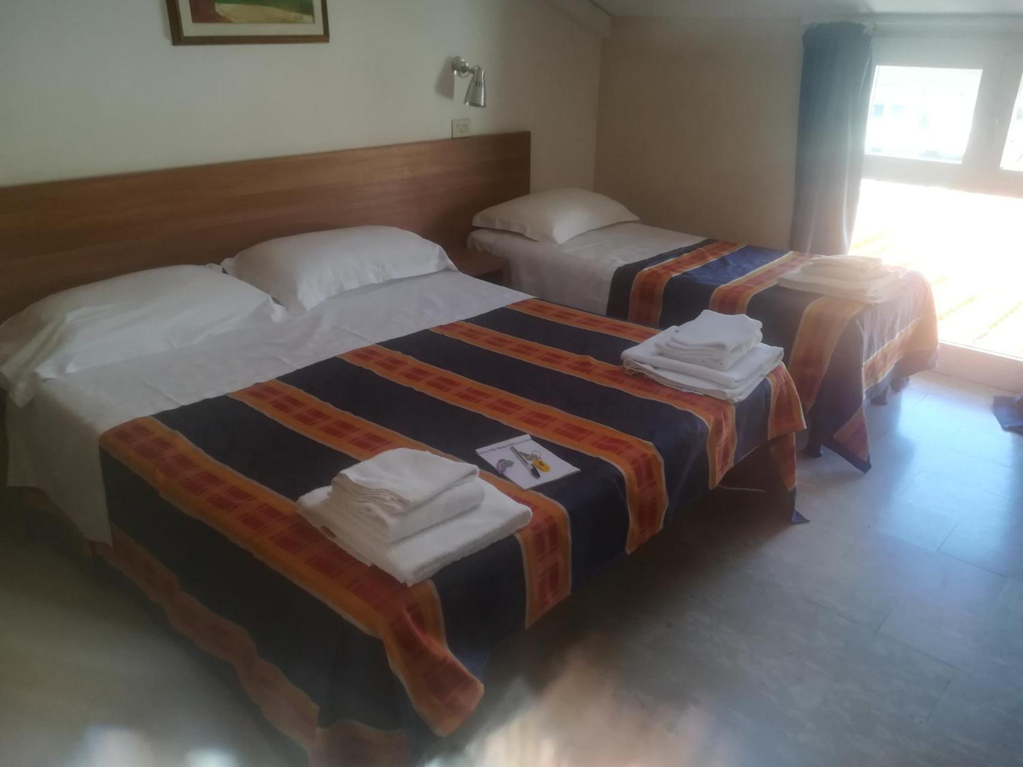 Hotel Derna В'яреджо Екстер'єр фото