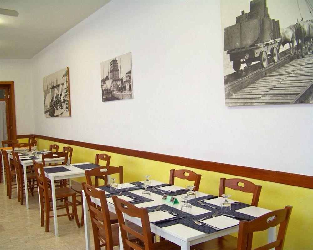 Hotel Derna В'яреджо Екстер'єр фото